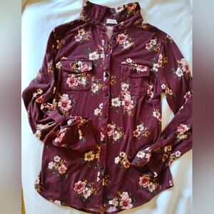 Pinkline Floral Soft Button Down Spring Weight Shirt Size M